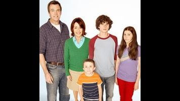 The Middle: "Average Rules"