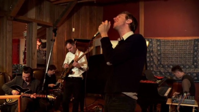 The Walkmen discuss and perform "We've Been Had"