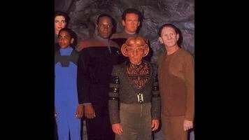 Star Trek: Deep Space Nine: “Paradise Lost”/“Crossfire”