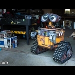 Someone made a working, life-size replica of WALL-E
