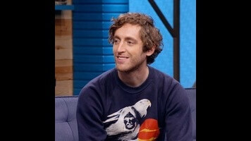 Comedy Bang! Bang!: “Thomas Middleditch Wears an Enigmatic Sweatshirt and Sweatpants with Pockets”