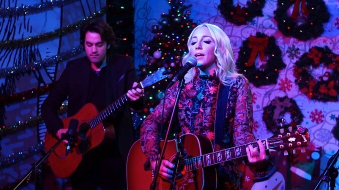 Ashley Monroe covers Joni Mitchell