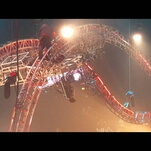 Tommy Lee gets stuck on Mötley Crüe roller coaster, poignant metaphor ensues