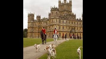 The manor goes meta for Downton Abbey’s open house