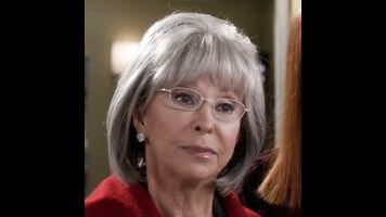 Rita Moreno and Casey Wilson check-in on a zippy Grey’s Anatomy