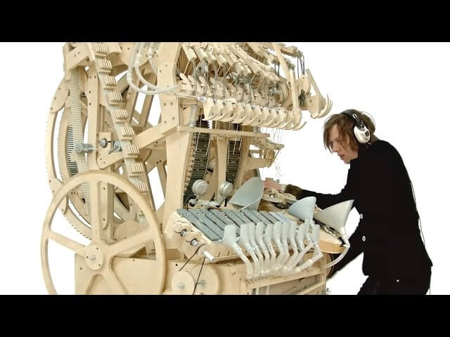 Here’s what an instrument powered by 2,000 marbles sounds like