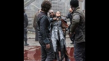 The 100 fails miserably while trying to fix past mistakes