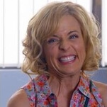 Lady Dynamite solves racism! Yay!