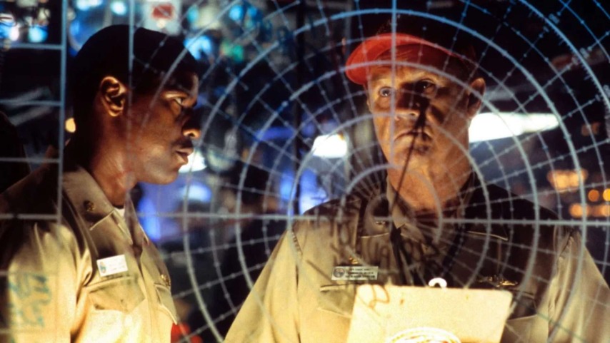 Denzel Washington becomes a popcorn hero for director Tony Scott