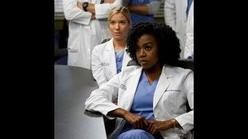 Grey’s Anatomy’s shakeup shakes up almost nothing