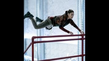 Raven goes Limitless as The 100’s absurdities abound