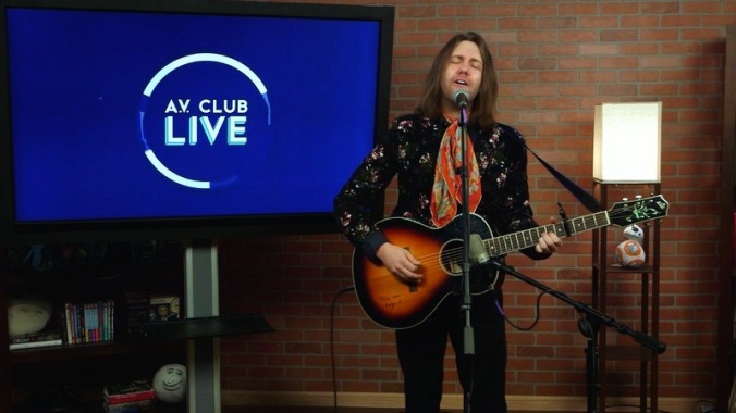 Aaron Lee Tasjan performs “Ready To Die” in The A.V. Club studio