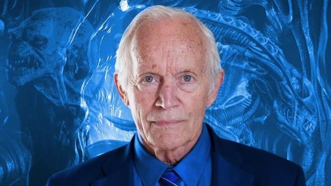 Lance Henriksen on Millennium, Close Encounters, and whether he can do that Aliens knife trick