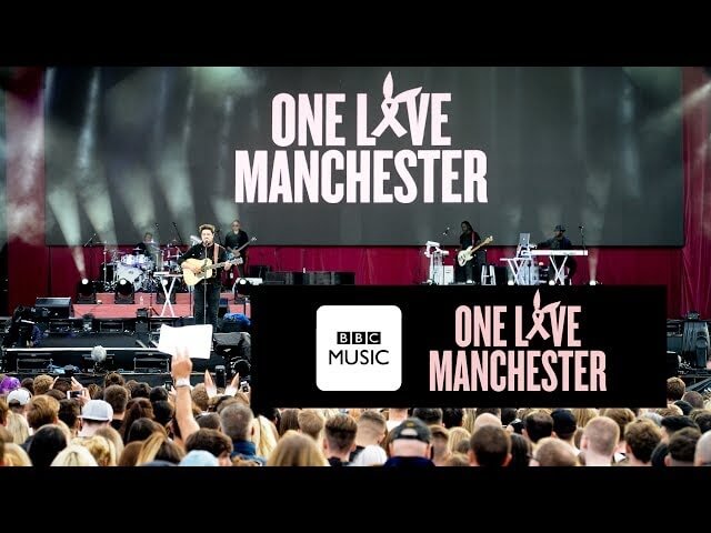 Ariana Grande performs emotional tribute to bombing victims at One Love Manchester