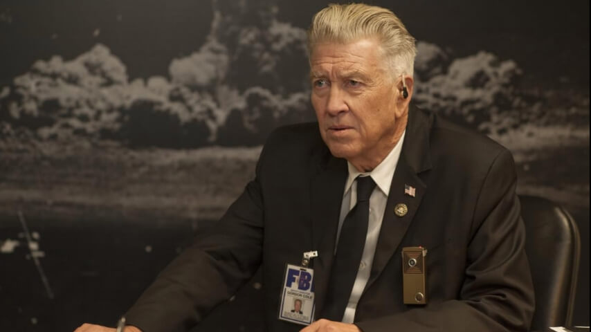 Twin Peaks is showing us its strange, familiar face again