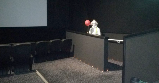 Guy goes to see It, finds empty theater with deranged clown in it