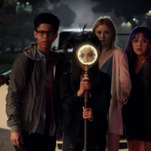 Marvel's Runaways gets a strong new trailer showing off powers and parents