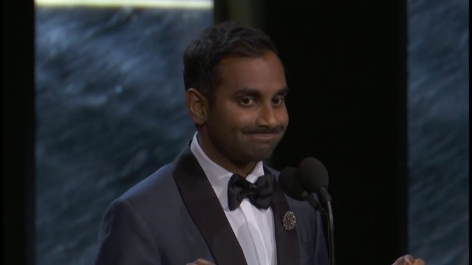 Aziz Ansari accepts a comedy award by shitting all over the show