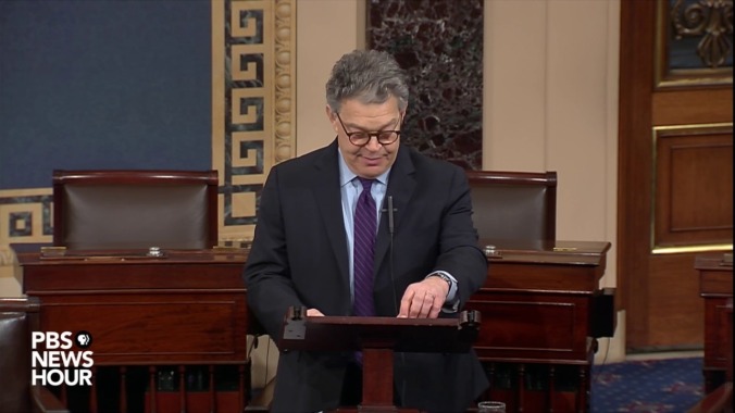 Al Franken resigns