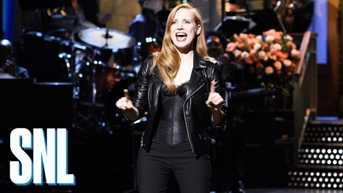 A rock-solid Jessica Chastain powers a fine Saturday Night Live