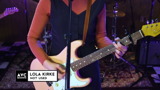 Lola Kirke performs the enchanting ballad "Not Used"