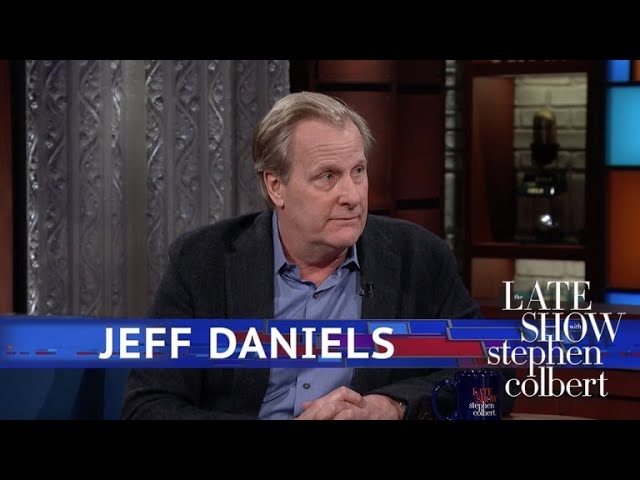 On The Late Show, pissed-off actor Jeff Daniels talks about playing a pissed-off FBI agent in The Looming Tower