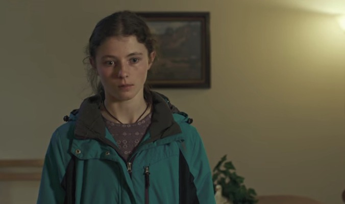 The Leave No Trace trailer promises another portrait of self-reliant young women from the director of Winter's Bone