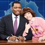 Melissa McCarthy is Michael Che's exceedingly proud stepmom on a Mother's Day SNL