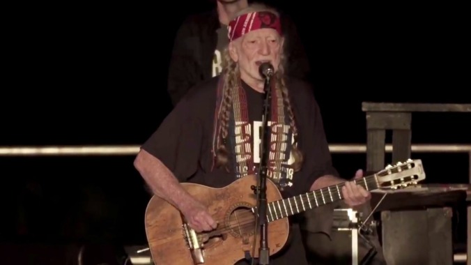 Willie Nelson appeared at a Beto O'Rourke rally, played a catchy tune about voting