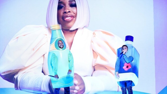 Kanye West dressed as a bottle of Perrier, defended his Trump fandom on SNL