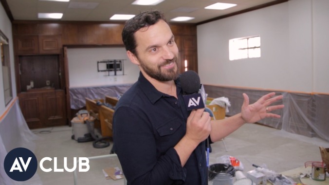 Jake Johnson shows us around the office of his new Netflix animated show, Hoops