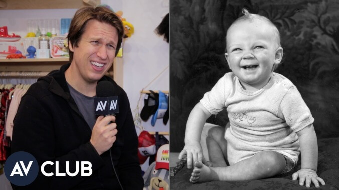 Let's watch new dad Pete Holmes rate baby names