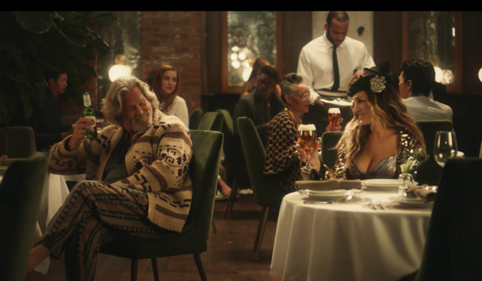 The Dude cracks open a cold one with Carrie Bradshaw in new Super Bowl ad