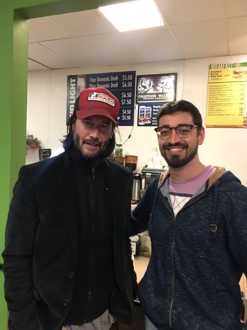 All hail regular guy Keanu Reeves, king of the airport