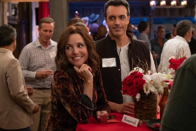 Veep slows down as Selina dances with donors and fans an old flame