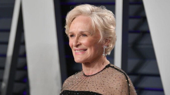 Glenn Close’s tribute to Notre Dame foiled by Instagram