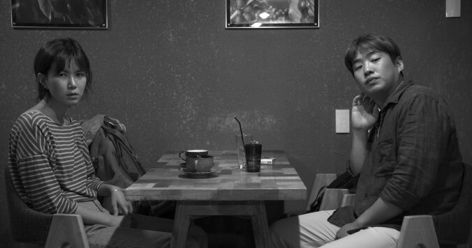 Hong Sang-soo’s Grass turns banal people-watching into haunting artistic pursuit