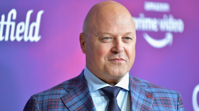 Michael Chiklis to play border agent in new TV series from Breaking Bad alum