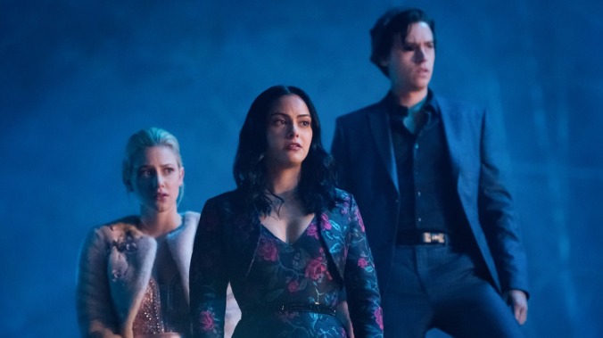 Tonight’s presumably low-key Riverdale finale asks its youngsters to “Survive The Night”