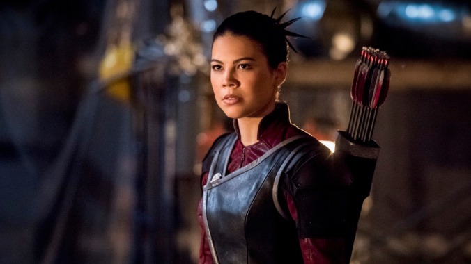 A sibling rivalry reaches its boiling point on tonight's Arrow finale