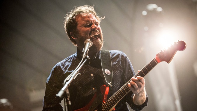 Frightened Rabbit to release The Midnight Organ Fight covers LP featuring Julien Baker, Craig Finn