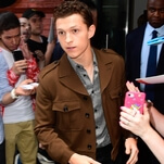 Real-life superhero Tom Holland saves distressed fan from aggressive “graphers”