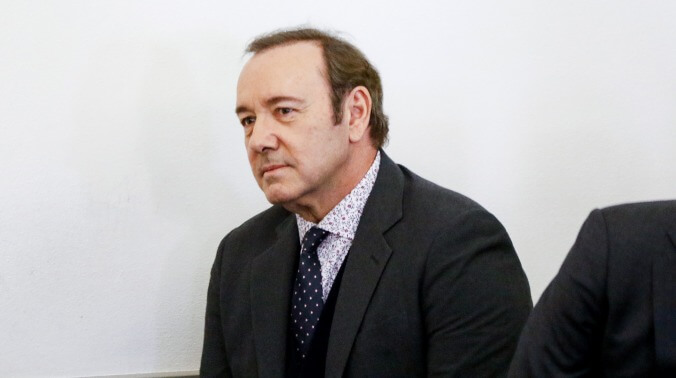 Kevin Spacey interviewed by Scotland Yard in connection with London-based assault allegations