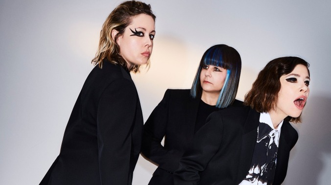 Janet Weiss: “It’s time for me to move on” from Sleater-Kinney