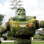 Here's how Disney World crafts its magical topiaries