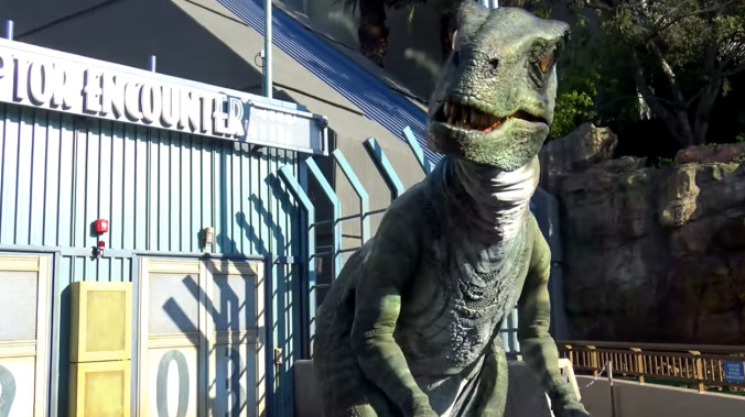 Go behind the scenes of Universal's newly updated Jurassic World ride