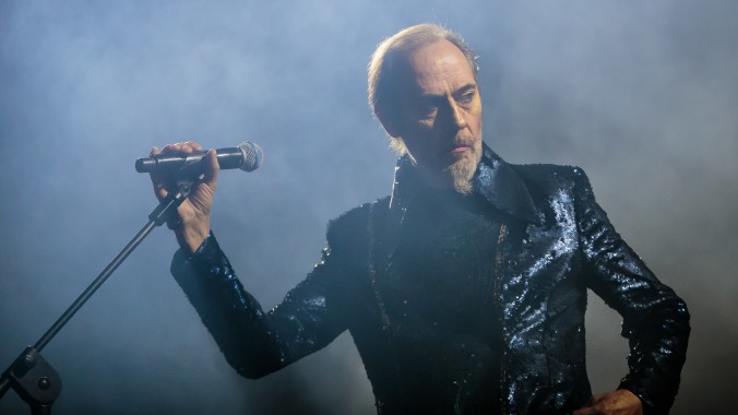 Bauhaus' Peter Murphy cancels multiple residency shows after suffering heart attack