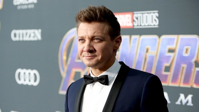 Jeremy Renner's out here trying to single-handedly save Spider-Man from Sony