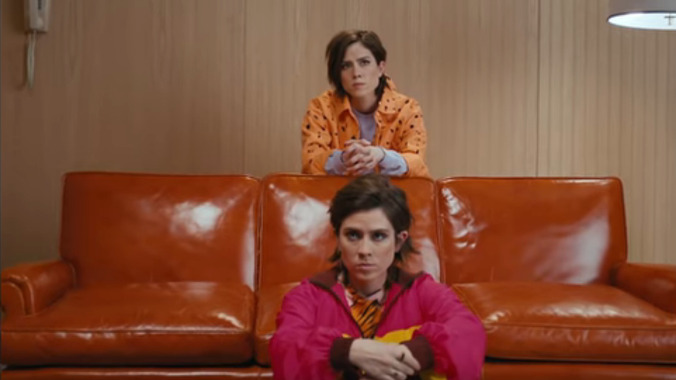 Tegan And Sara go back to the '90s—in more ways than one—for their new video