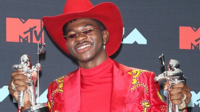 The cowards of the CMAs refused to nominate "Old Town Road" for Song Of The Year